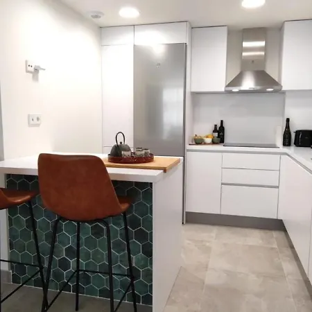 Appartamento Inf1.1d - Modern Flat Near Old Town