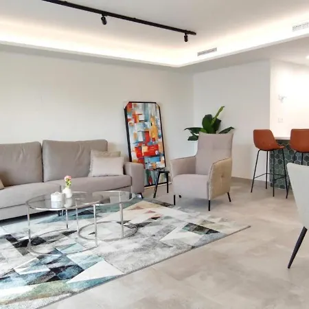 Inf1.1d - Modern Flat Near Old Town Estepona