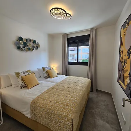 Inf1.1d - Modern Flat Near Old Town * Estepona