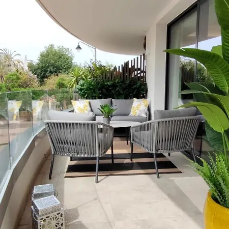 Inf1.1d - Modern Flat Near Old Town Estepona