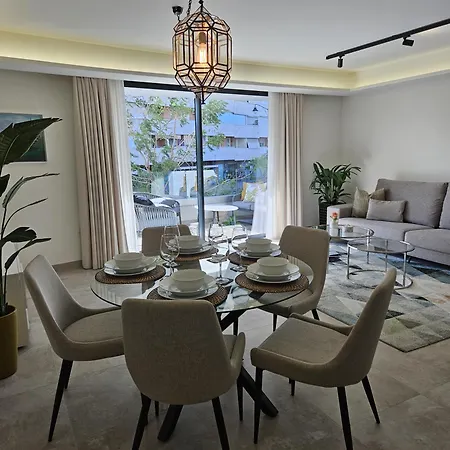 Inf1.1d - Modern Flat Near Old Town Estepona