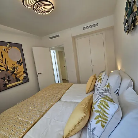 Inf1.1d - Modern Flat Near Old Town Apartment