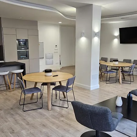 Inf1.1d - Modern Flat Near Old Town Apartment Estepona